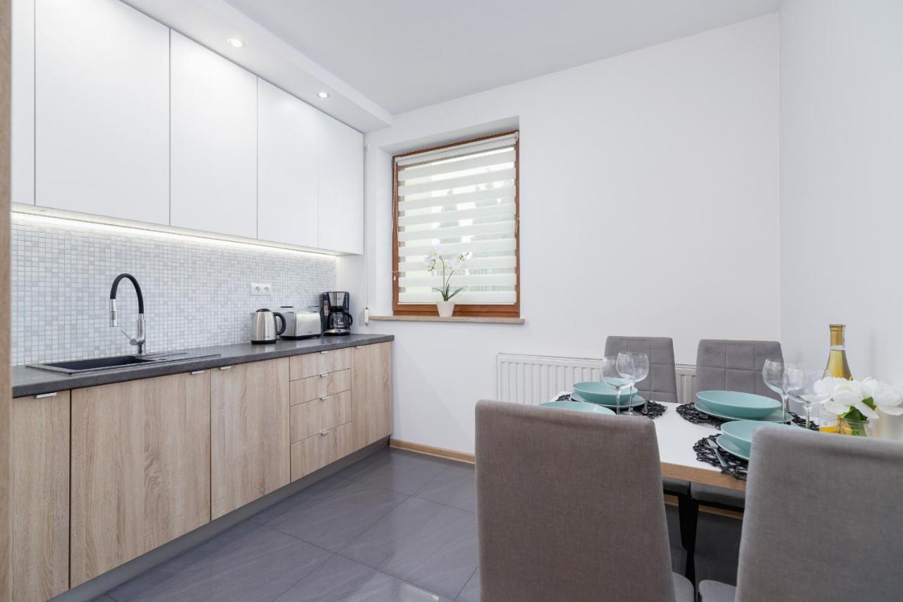 Bunscha Debniki Cracow By Renters Krakau